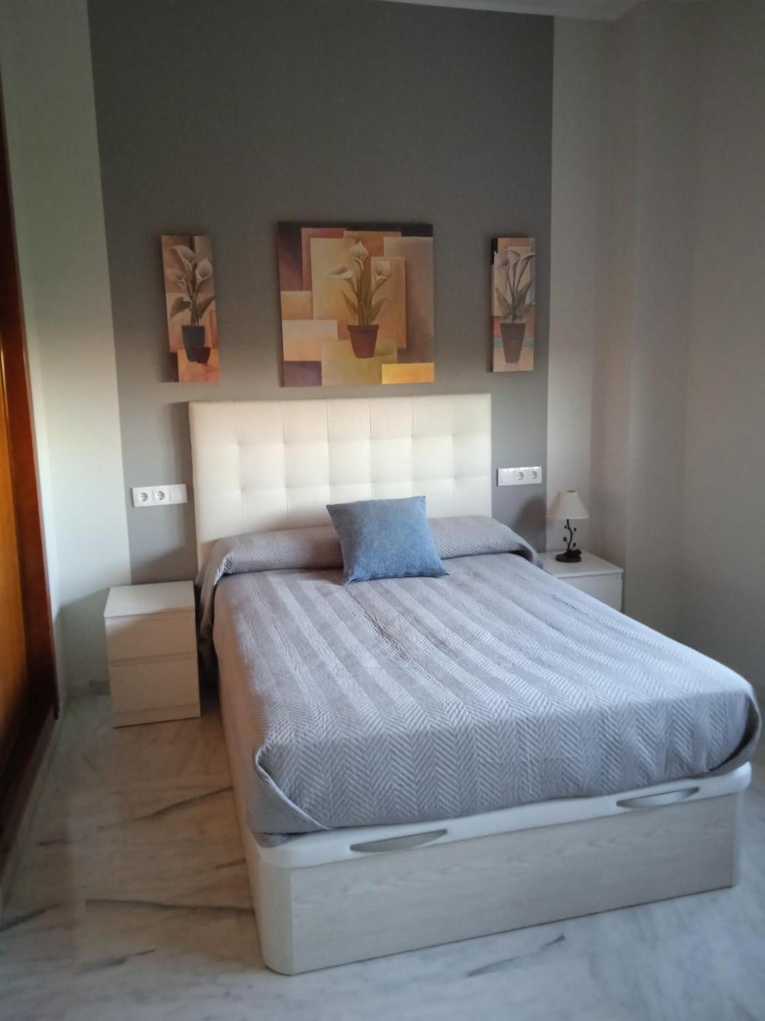 Fibes Lux Sevilla Este. Kültér fotó