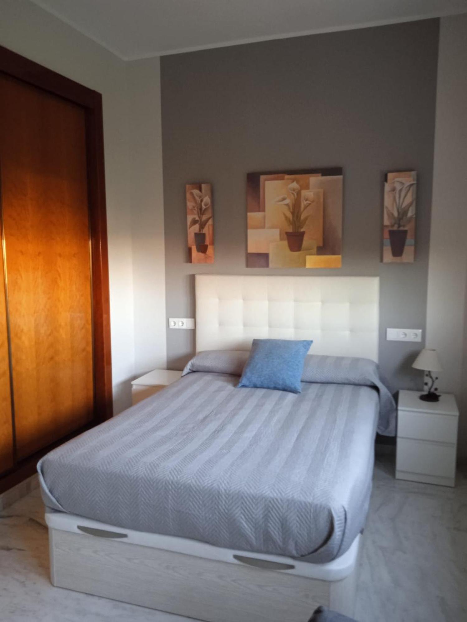 Fibes Lux Sevilla Este. Kültér fotó