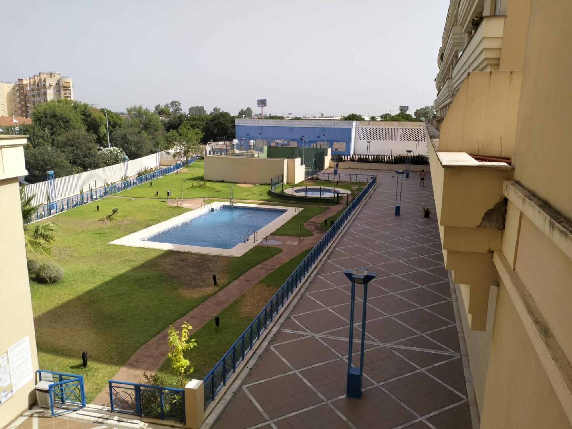 Fibes Lux Sevilla Este. Kültér fotó